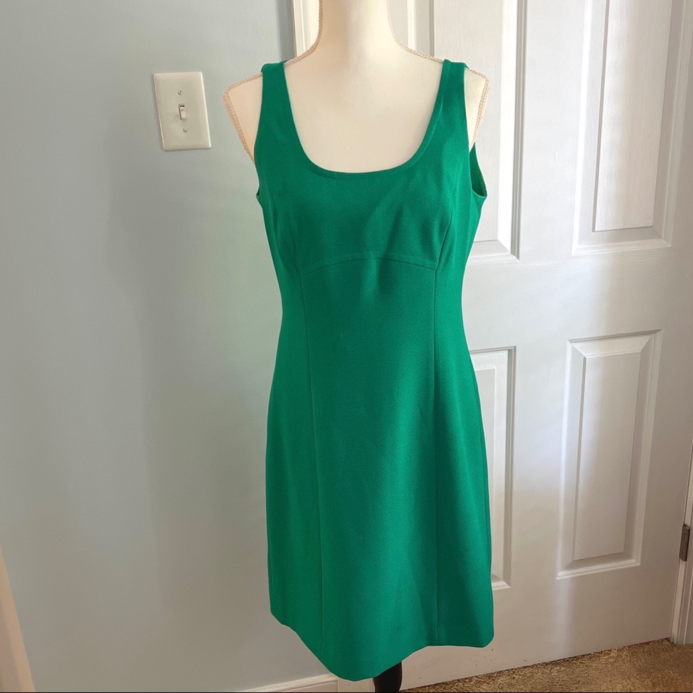 Gorgeous Green Sheath Dress Suit Tahari 8